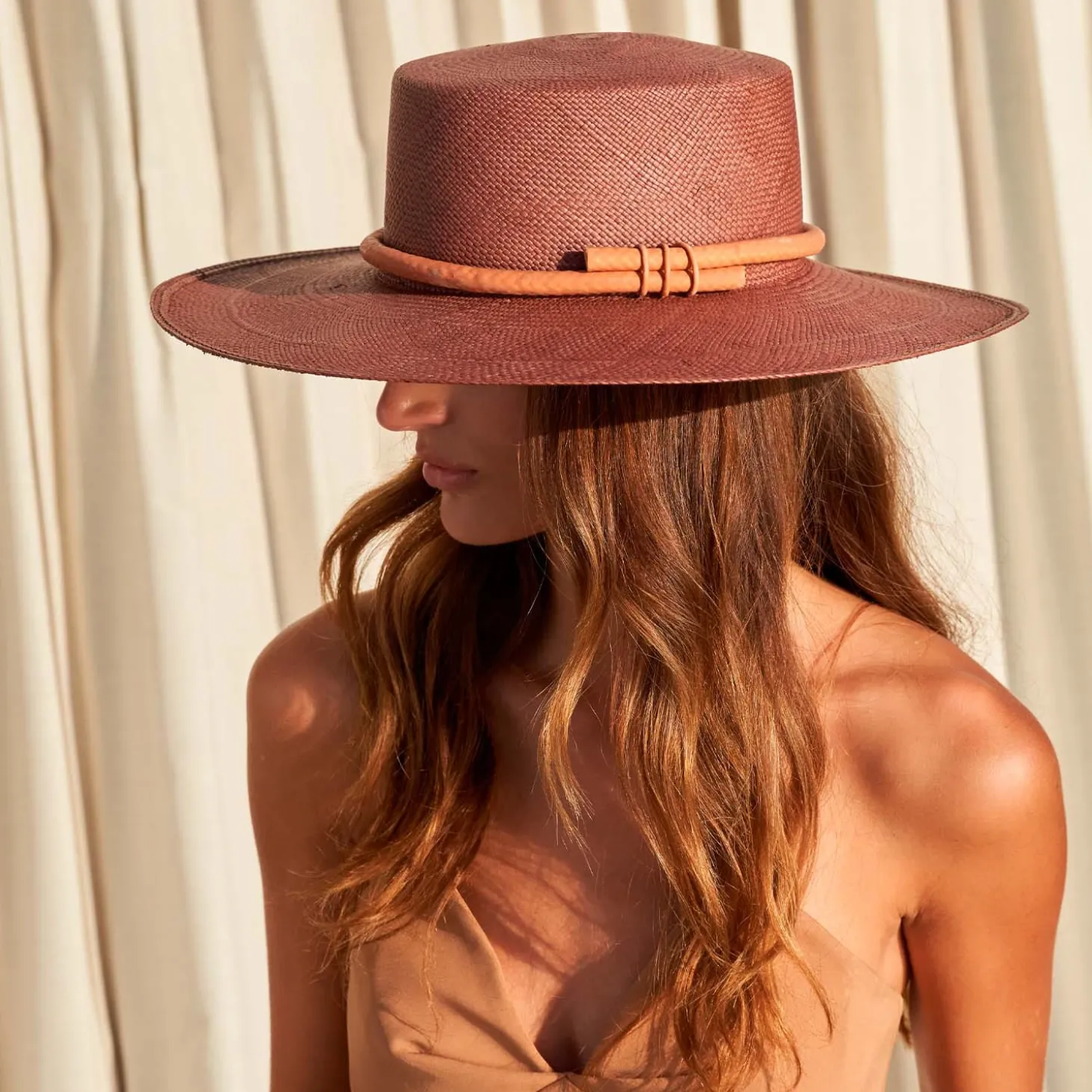 Para - Wide Brim
